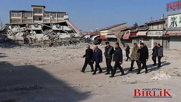 Ticaret Bakanlığı Heyetinden Deprem İncelemesi