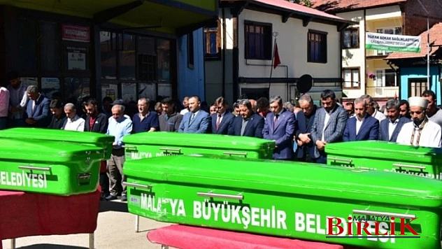 Trafik Kazasında Vefat Eden Hemşerilerimizin Cenaze Töreni