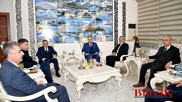 Türkiye Belediyeler Birliği Yönetimi Geçmiş Olsun Ziyaretinde Bulundu