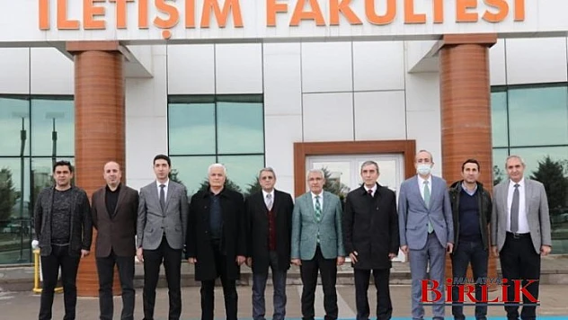 Üniversite Öğrencileri Sordu, Başkan Güder Cevapladı