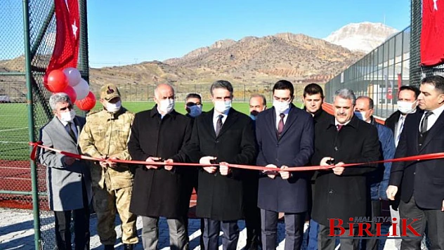 Vali Aydın Baruş Hekimhan'da Muhtarlarla Bir Araya Geldi