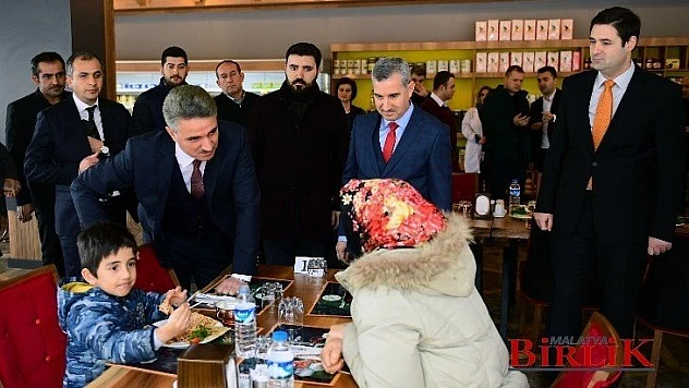 Vali Aydın Baruş, Yeşilyurt Belediyesinin Yatırım Alanlarını İnceledi