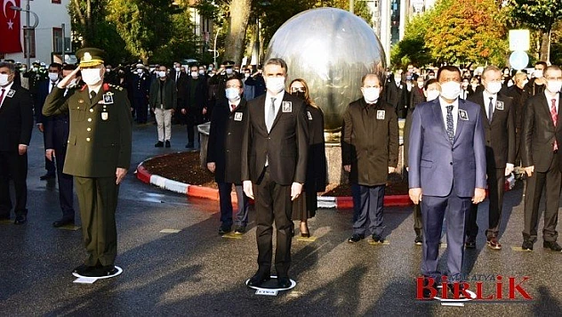 Vali Baruş, 10 Kasım Atatürk'ü Anma Günü Törenine Katıldı