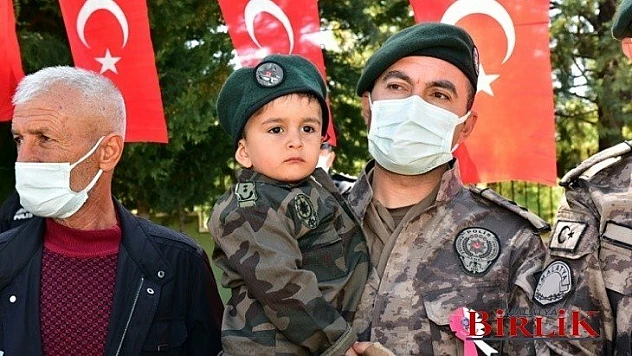 Vali Baruş 10 Nisan Polis Haftası Etkinliklerine Katıldı