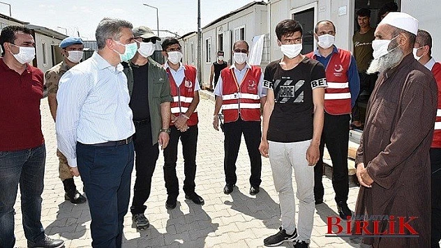 Vali Baruş, Geri Gönderme Merkezi ve İnşaatını Denetledi