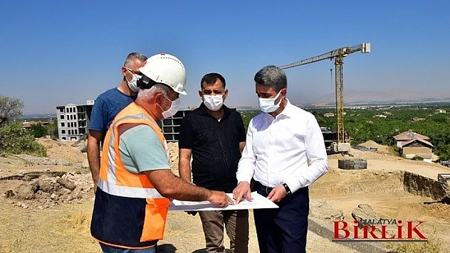 Vali Baruş, Kale ve Battalgazi İlçesinde Yapılan Konutlara Ziyaret