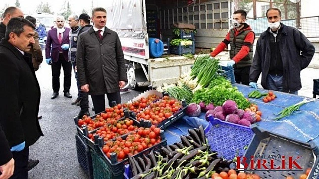 Vali Baruş, Pazar Yerlerini Gezdi