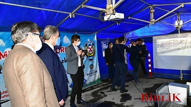 Vali Baruş, Reflektörsüz Römorklara Reflektör Taktı