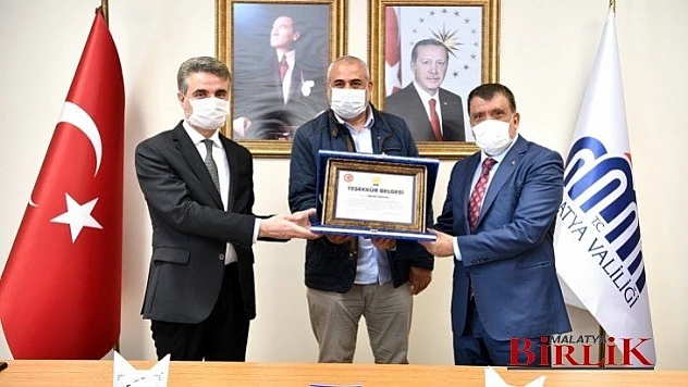 Vali Baruş, Ve Başkan Gürkan'dan Maske Üreten Firmalara Teşekkür