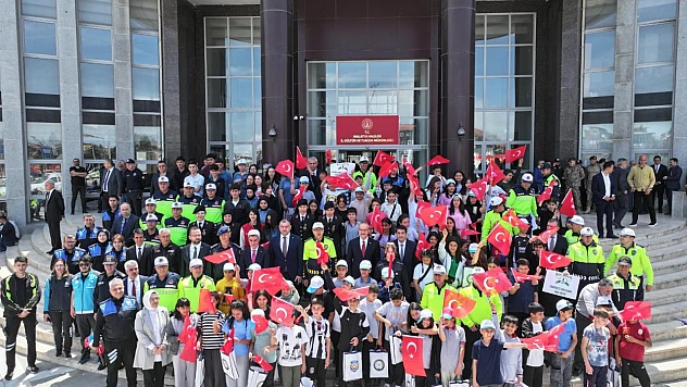 Vali Seddar Yavuz 03-09 Mayıs Karayolu Trafik Haftası Etkinliğine Katıldı