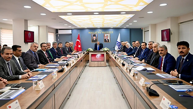 Vali Seddar Yavuz, 2025 Aile Yılı Koordinasyon Toplantısına Katıldı