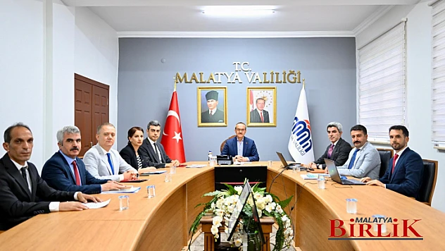 Vali Seddar Yavuz, Kurum Müdürleri İle Birlikte Toplantı Gerçekleştirdi