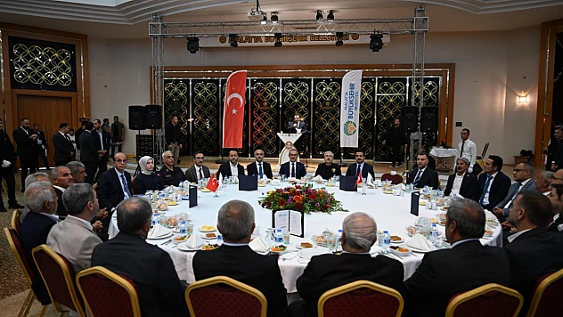 Vali Seddar Yavuz Muhtarlar Günü Münasebetiyle Düzenlenen Programa Katıldı