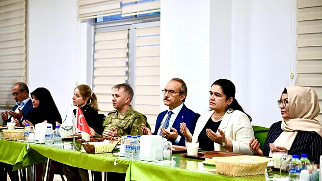 Vali Seddar Yavuz, Şehit Aileleri ve Gazilerle İftar Programında Bir Araya Geldi