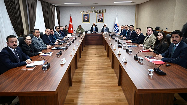 Vali Yavuz Başkanlığında Güvenlik Toplantısı: Operasyonlar Masaya Yatırıldı