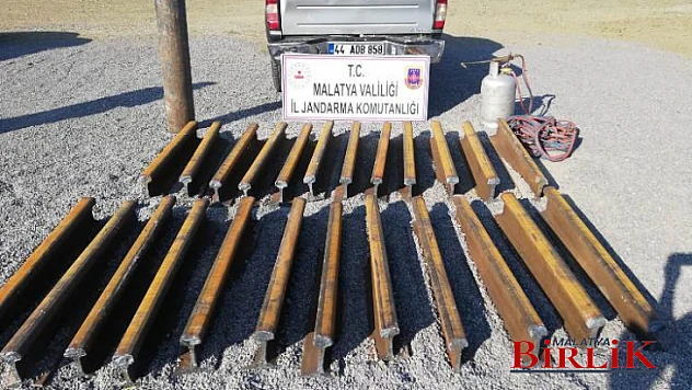 Yaklaşık 1700 Kg Ağırlığında Çalıntı Tren Rayı