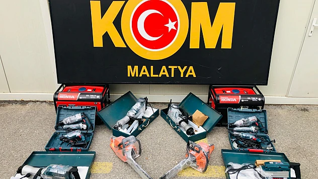 Yasa Dışı Ticaret Çökertildi: Çok Sayıda Kaçak Ürün Ele Geçirildi