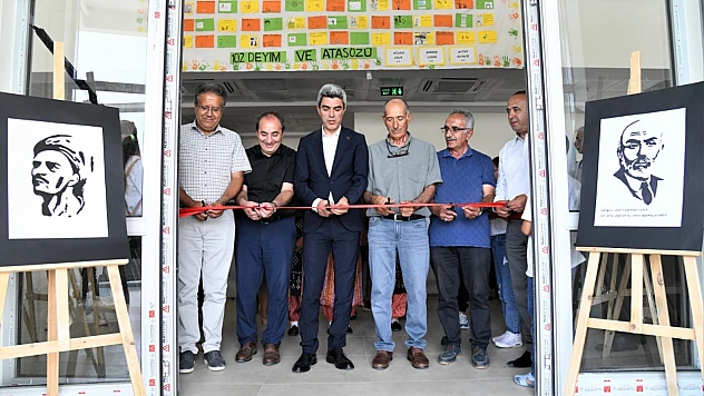 Yazar Remzi Kokargül Gelirini Öğrencilere Bağışladı