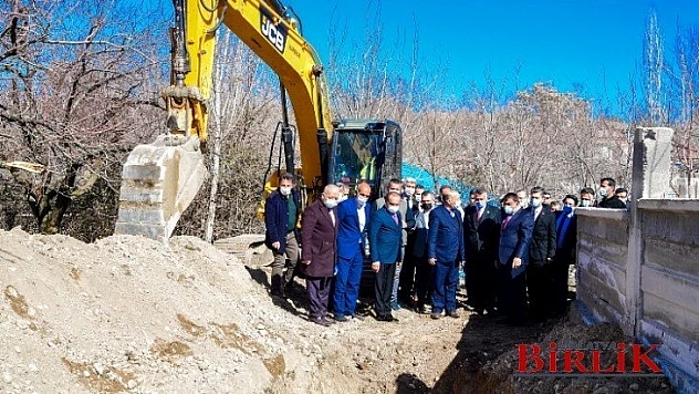 Yazıhan'a Büyükşehir'den Altyapı Hizmeti