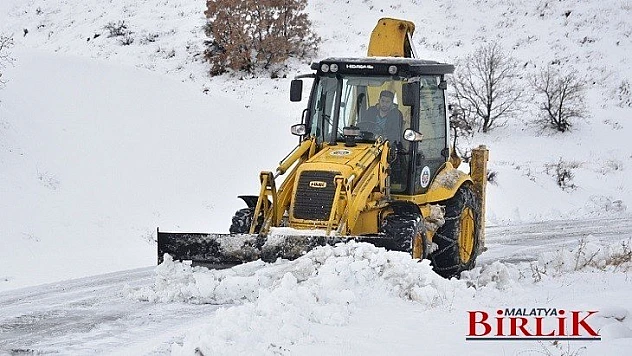Yazıhan'da Kapalı Yolların Büyük Bölümü Açıldı