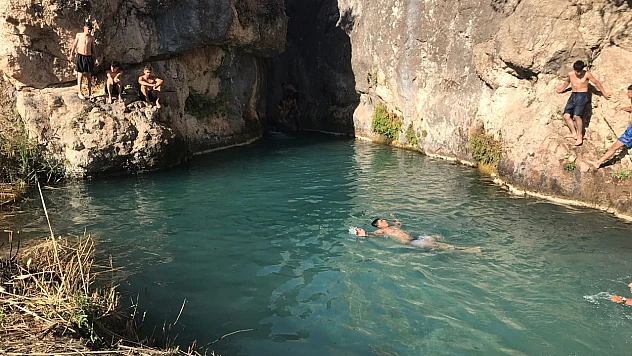 Yazıhan'da Sıcaklardan Kaçan Vatandaşların Uğrak Noktası: Karasu