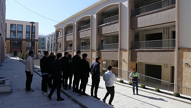 Yeni Çarşılar, Esnafa Umut Olacak mı?