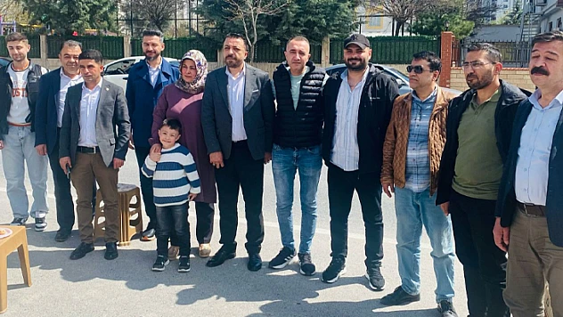 Yeni Yüzyıl Partisi Battalgazi İlçe Başkanı Erdoğan Gültekin, Güven Tazeledi