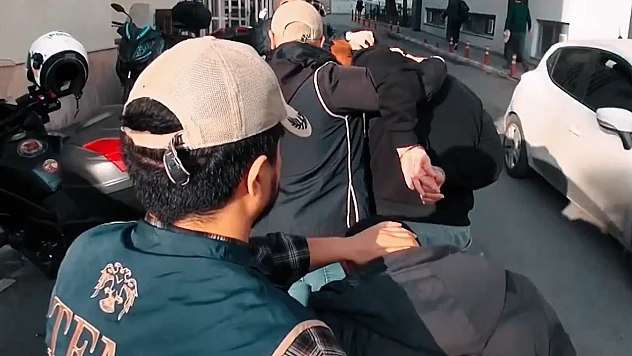 Yerlikaya: 33 ilde DEAŞ'a yönelik operasyonlarda 233 şüpheli gözaltına alındı