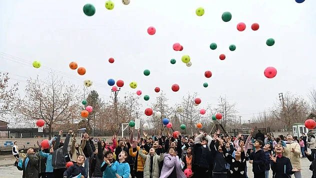 Yeşilyurt Belediye Başkanı Geçit: Sağlıklı Bir Gelecek Sağlıklı Nesillerle İnşa Edilir