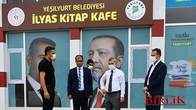 Yeşilyurt Belediyesi, İlyas Mahallesi Kitap Kafe Projesinde Sona Yaklaştı