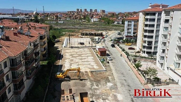 Yeşilyurt Belediyesi, İnönü Mahallesine Dev Bir Spor Kompleksi Kuruyor