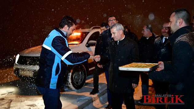 Yeşilyurt Belediyesi Karla Mücadele İçin Tayakkuza Geçti
