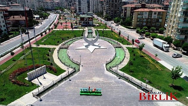 Yeşilyurt Belediyesi, Modern Ve Nezih Parklarıyla Kent Estetiğine Değer Katıyor