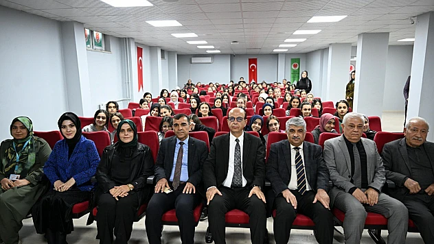 Yeşilyurt Belediyesi'nden Aileyi Güçlendiren Örnek Proje