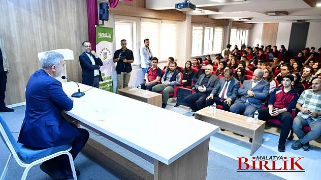 Yeşilyurt Belediyesi'nden Gençlere Yönelik Bir Proje Daha: Söz Sizde