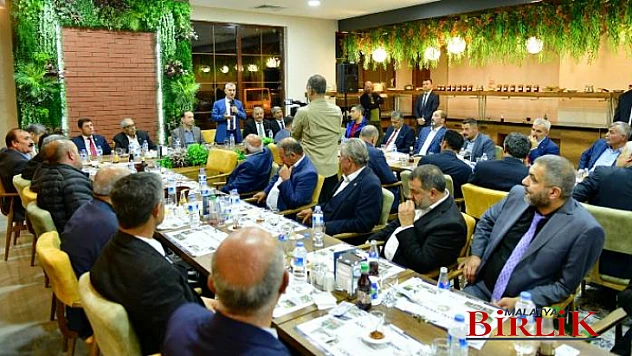 Yeşilyurt Belediyesi Tarafından  '19 Ekim Muhtarlar Günü' Programı Düzenlendi