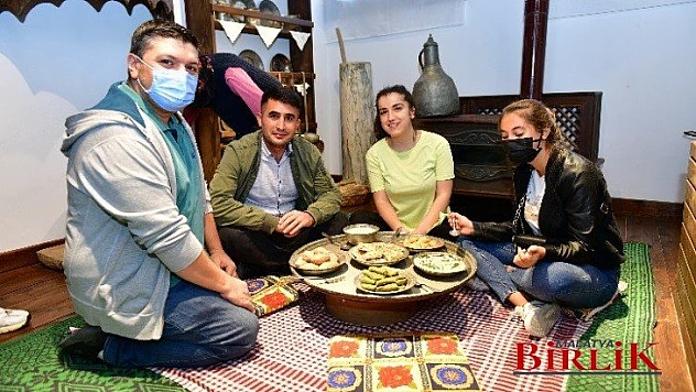 Yeşilyurt Belediyesi, Voleybol Aday Hakem Seminerine Ev Sahipliği Yaptı