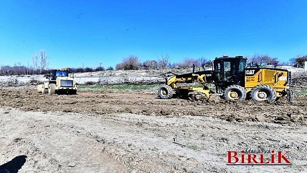 Yeşilyurt Belediyesi Yol ve Çevre Düzenlenme Çalışmaları Devam Ediyor