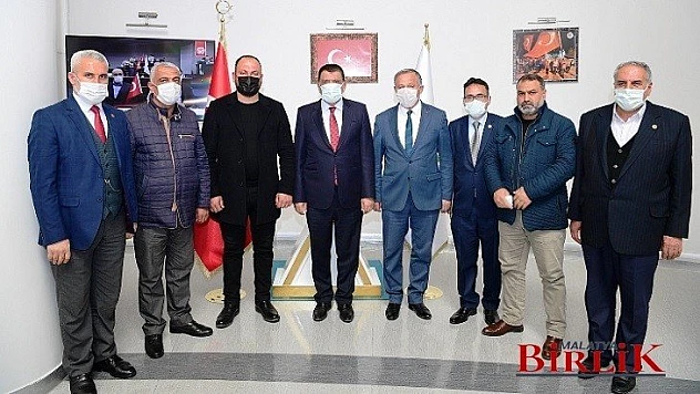 Yeşilyurt Muhtarlar Derneği'nden Başkan Gürkan'a Ziyaret