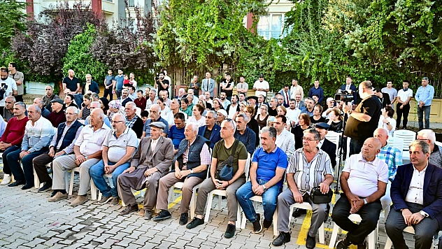 Yeşilyurt'ta Vatandaşın Talepleri Yol Haritası Oluyor