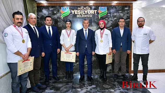 Yeşilyurt'un Nefis Lezzetleri 7.Dünya Helal Zirvesine Damga Vurdu