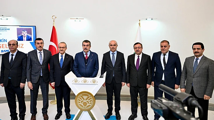 Milli Eğitim Bakanı Yusuf Tekin Malatya’da Temaslarına Başladı