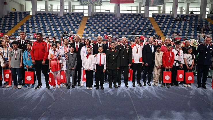 23 Nisan Ulusal Egemenlik ve Çocuk Bayramı, İlimizde Coşkuyla Kutlandı
