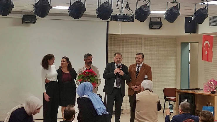 24 Kasım'da Çifte Anlam: Dernekten Öğretmenlere Ziyaret, Atatürk'e Minnet