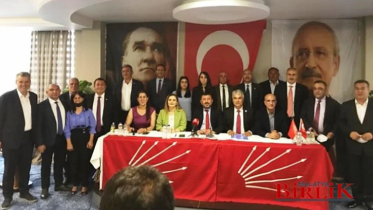 Ağbaba, Gençlerin Yarısı İşsiz, Akp'li İsimler Çifter Çifter Maaş Alıyor