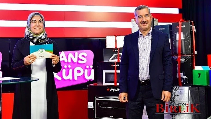 Anneler Günü Özel Yayınını Semra Çınar Sundu