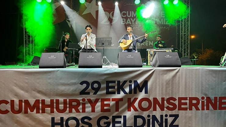 Arguvan'da Cumhuriyet Konseri Düzenlendi