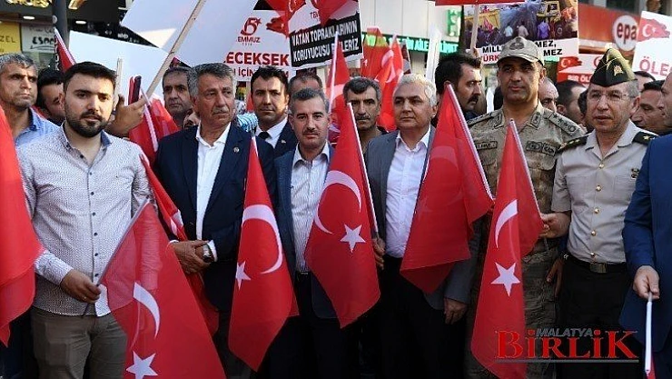 Bağımsızlık Ruhumuz 15 Temmuz'da Bir Kez Daha Destanlaştı