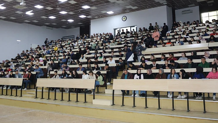 Başarılı Öğrencilere Hızlı Mezuniyet İmkânı