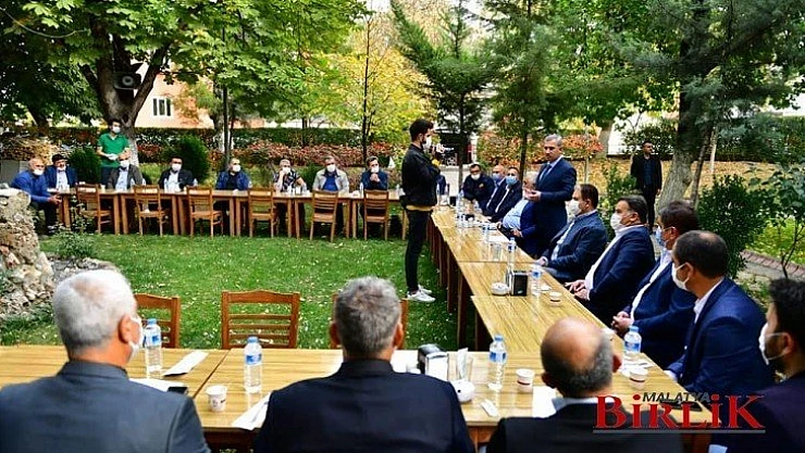 Başkan Çınar, Esnaflarla 'İstişare Ve Değerlendirme' Toplantısı